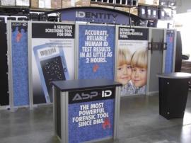 RENTAL Exhibit: 10' x 20' Hybrid Exhibit with Pedestal with Locking Storage -- Image 1