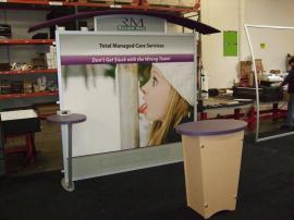 Visionary Designs SEGUE VK-1306 Hybrid Exhibit with LTK-1001 Modular Pedestal -- Image 1